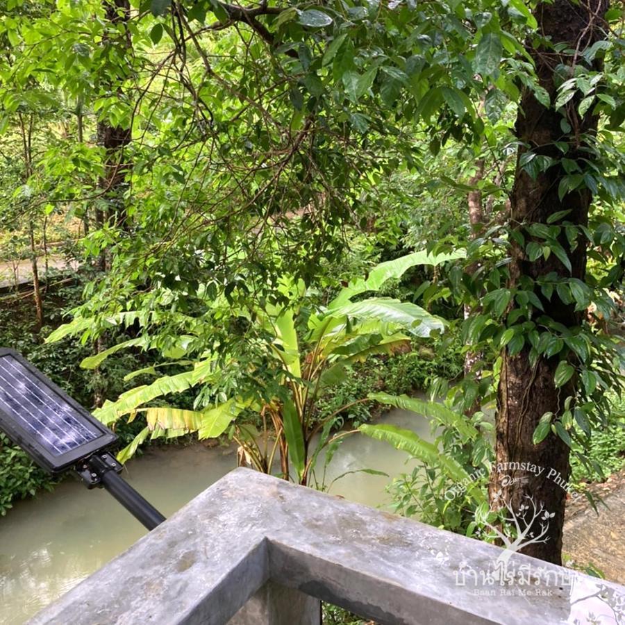Baan Rai Me Rak Organic Farmstay Pa Khlok Exterior photo